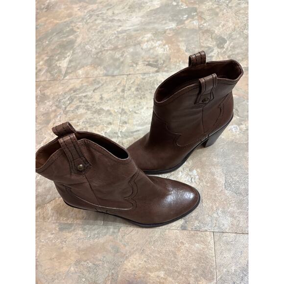 Jessica Simpson Brown Leather Western Ankle Boots Size 7M Stacked Heel - Picture 1 of 5